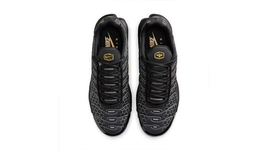 NIKE AIR MAX PLUS TN ‘MANCHESTER HONEY BLACK’