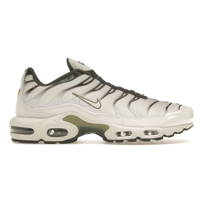 NIKE AIR MAX PLUS TN LIGHT BONE OLIVE