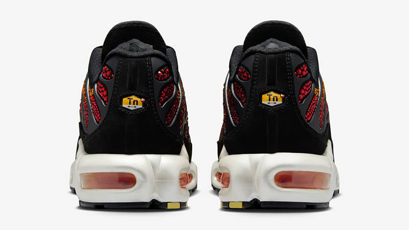 NIKE AIR MAX PLUS TN X SWAROVSKI SUNSET PULSE