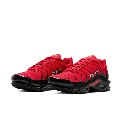 NIKE AIR MAX PLUS TN ‘UNIVERSITY RED’