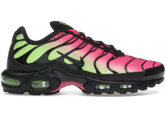 NIKE AIR MAX PLUS TN ‘HYPER PINK VOLT’