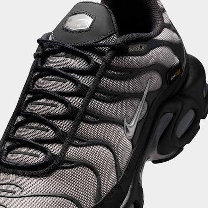 NIKE AIR MAX PLUS TN ‘CORDURA FABRIC DARK SMOKE GREY’