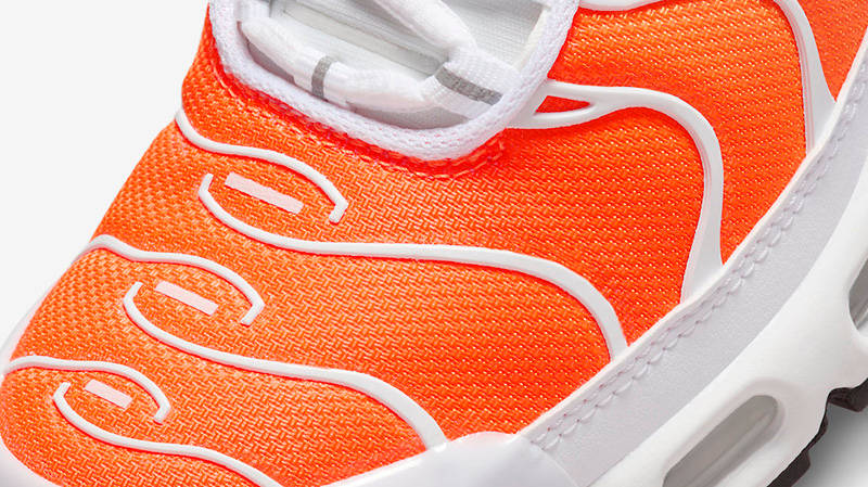 NIKE AIR MAX PLUS TN ‘WHITE SUNRISE’ (SHRIMPS)