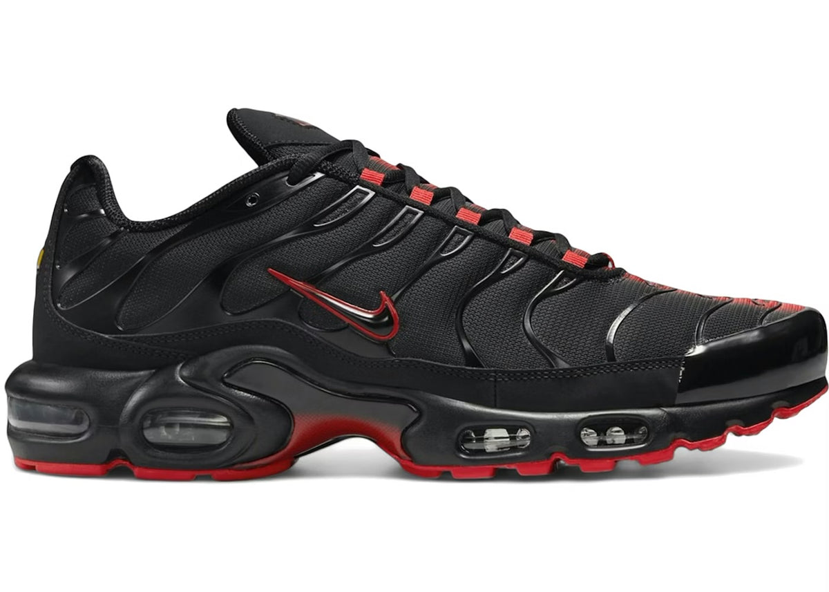 NIKE AIR MAX PLUS TN ‘DARTH VADER’