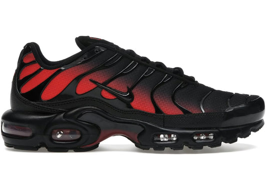 NIKE AIR MAX PLUS TN ‘BLACK RED FADE’