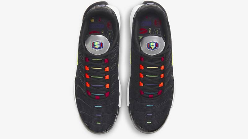 NIKE AIR MAX PLUS TN ‘EVOLUTION OF ICONS’