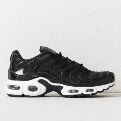 NIKE AIR MAX PLUS TN SE ‘BLACK SNAKESKIN 2020’