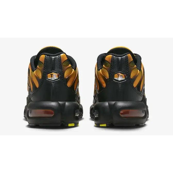 NIKE AIR MAX PLUS TN ‘BLACK SUNDIAL’