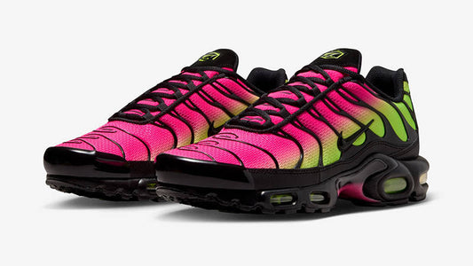 NIKE AIR MAX PLUS TN ‘HYPER PINK VOLT’