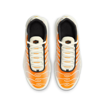 NIKE AIR PLUS TN GS ‘ORANGE PEEL SUMMIT WHITE’