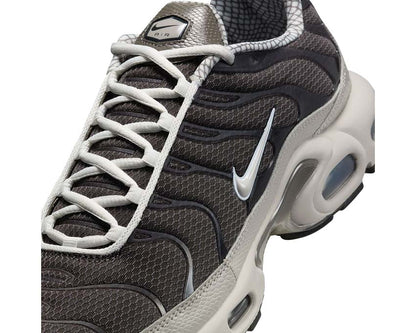 NIKE AIR MAX PLUS TN ‘YEAR OF THE SNAKE’