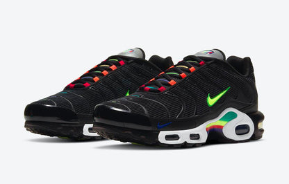 NIKE AIR MAX PLUS TN ‘EVOLUTION OF ICONS’